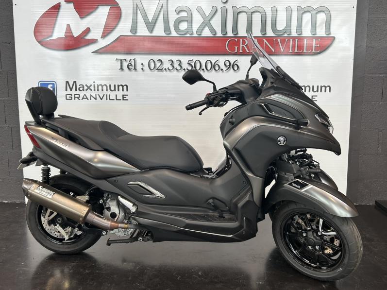 YAMAHA TRICITY 300