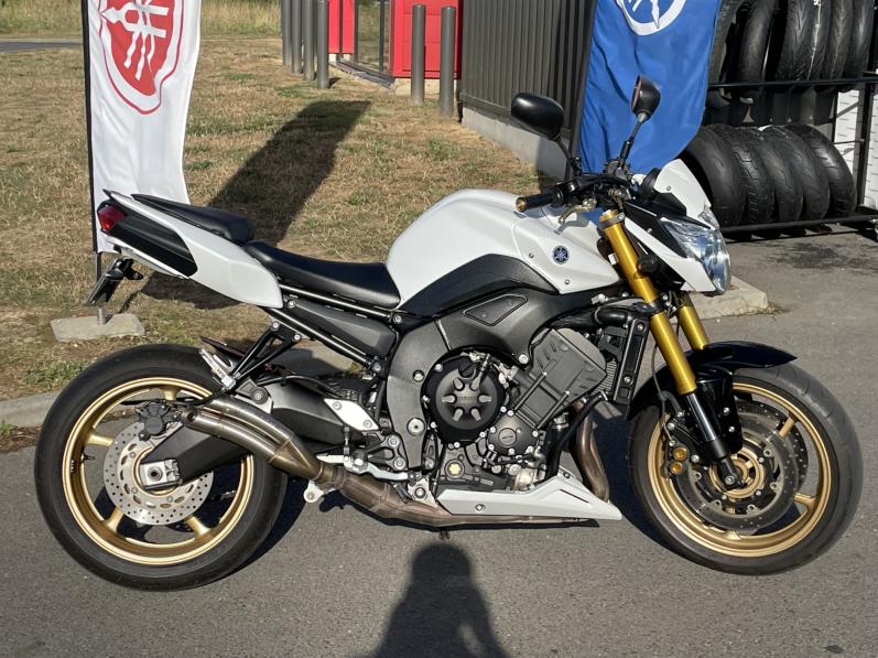 YAMAHA FZ8 N
