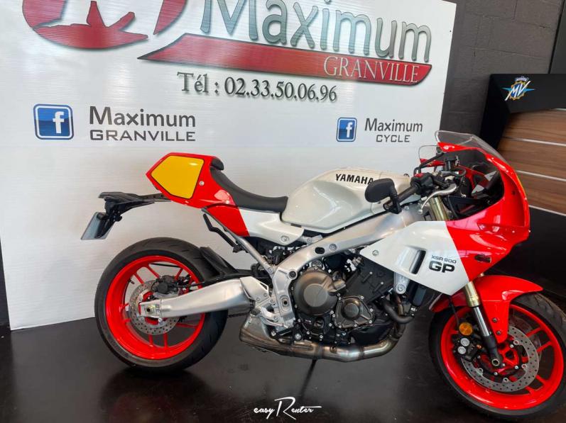 YAMAHA XSR 900 GP
