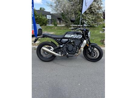 BRIXTON MOTORCYCLES CROSSFIRE 500 X